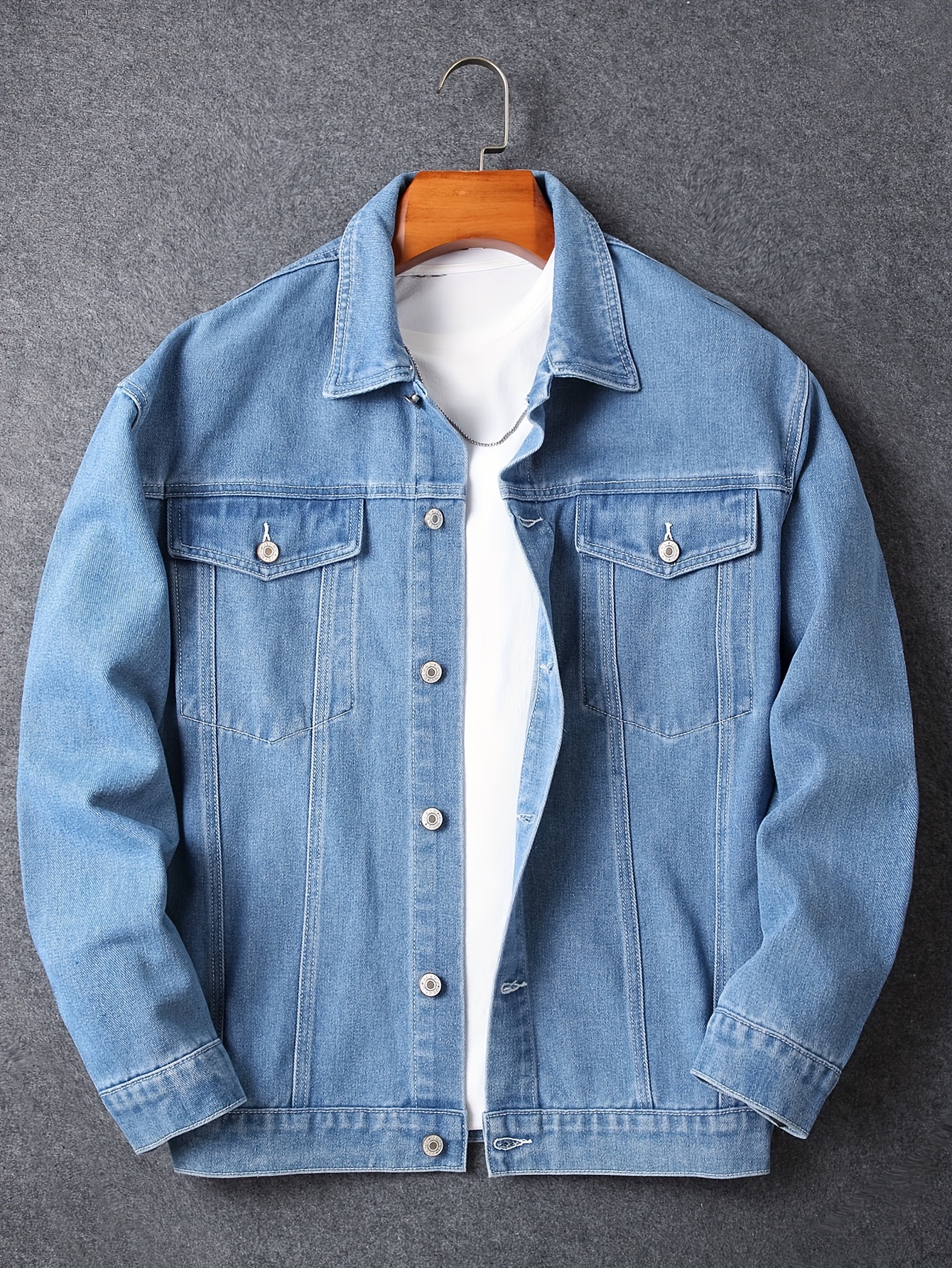 mens trendy white line double pocket loose denim jacket details 6